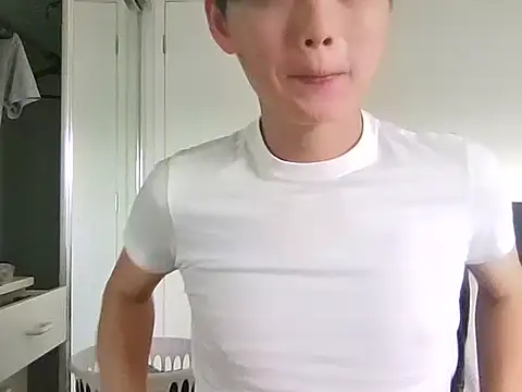 sweetiepuppy421 online show from 22, 3, 2026