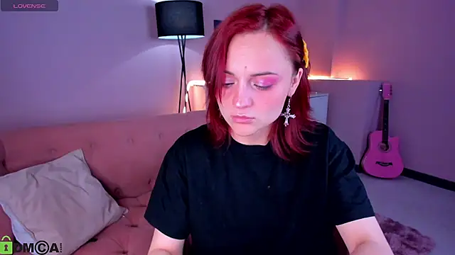 taticamomile online show from 7, 4, 2026