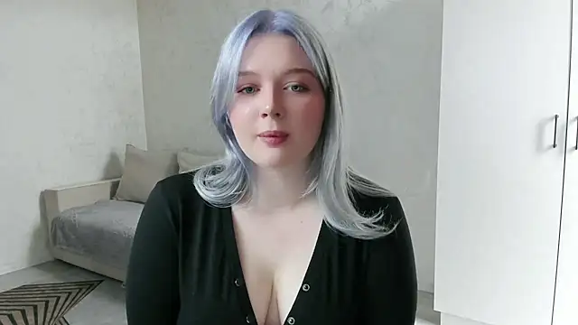 Ellilovv online show from 10, 3, 2026