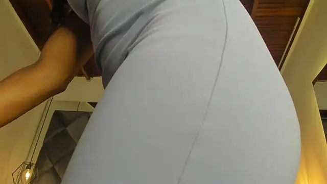 ebonyx40 online show from 13, 4, 2026