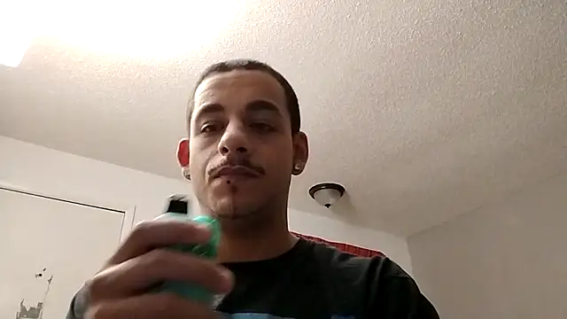 momo0208 online show from 25, 2, 2026