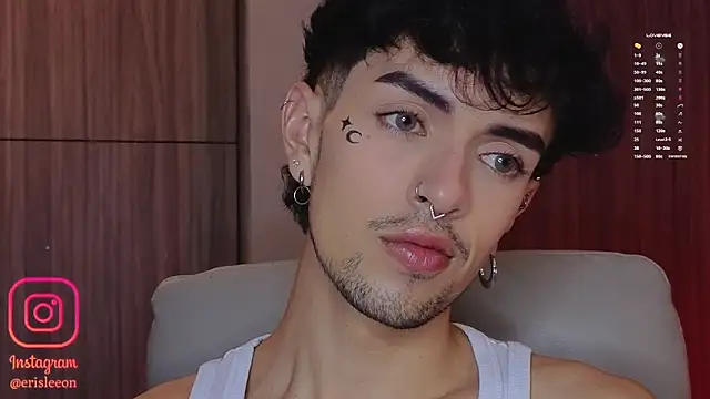 Snapshot of sr_sprinkles chatting on 4, 3, 2026 sr sprinkles online show from 4, 3, 2026