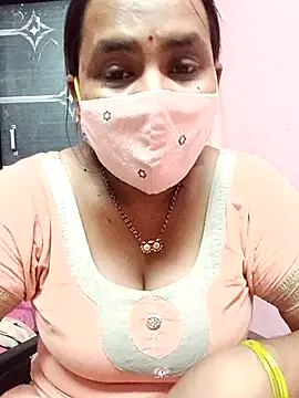 Snapshot of keerthy_telugu chatting on 2, 6, 2026 keerthy telugu online show from 2, 6, 2026