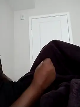 makeherfeelg online show from 31, 3, 2026