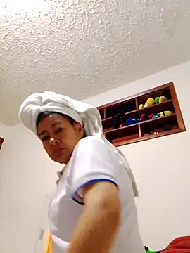 Snapshot of Samanta_gonzales chatting on 27, 2, 2026 Samanta gonzales online show from 27, 2, 2026