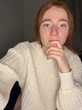 HoneyBunny18 online show from 14, 4, 2026