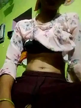 Snapshot of wifedesi7050 chatting on 11, 5, 2026 wifedesi7050 online show from 11, 5, 2026