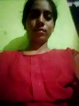 Snapshot of wifedesi7050 chatting on 4, 6, 2026 wifedesi7050 online show from 4, 6, 2026