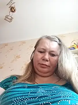 KiraStanton online show from 24, 2, 2026