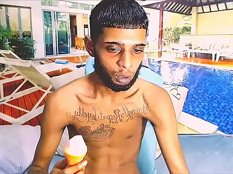 Snapshot of CharmingIndian1 chatting on 14, 4, 2026 CharmingIndian1 online show from 14, 4, 2026