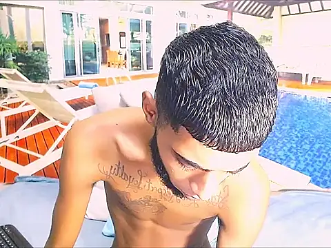 Snapshot of CharmingIndian1 chatting on 15, 4, 2026 CharmingIndian1 online show from 15, 4, 2026