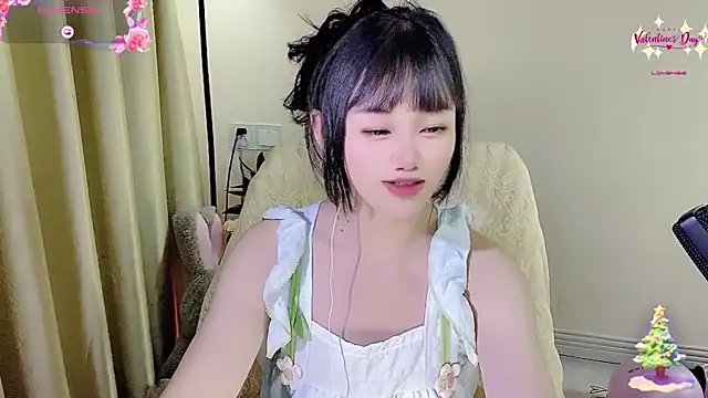 Snapshot of okyssa chatting on 2, 6, 2026 okyssa online show from 2, 6, 2026