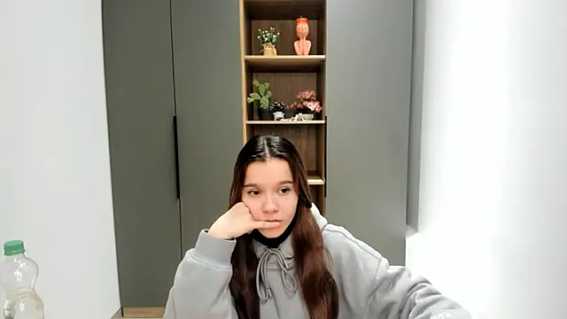 Snapshot of LouanneBrant chatting on 21, 2, 2026 LouanneBrant online show from 21, 2, 2026