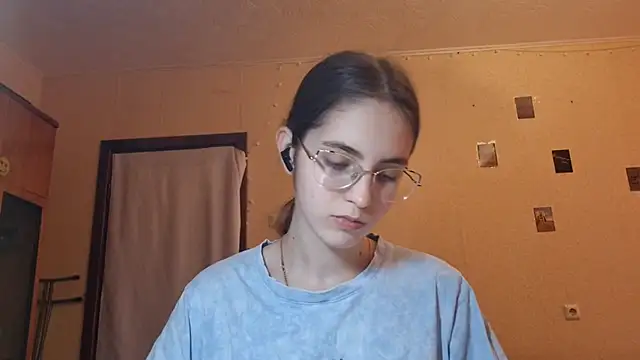 Katelemon online show from 3, 7, 2026