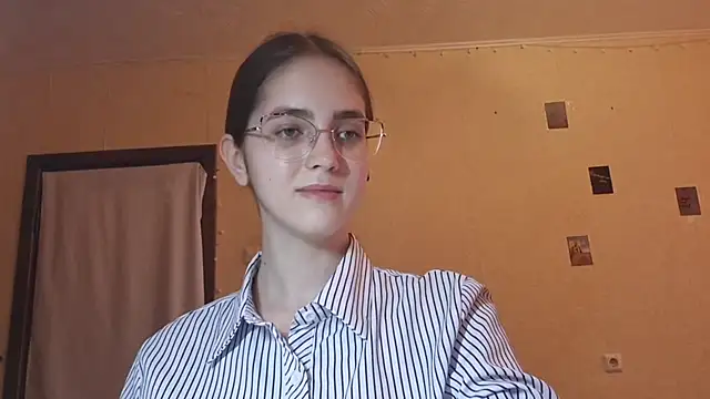 Katelemon online show from 18, 7, 2026