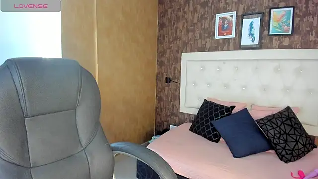 Snapshot of sasha__blaze01 chatting on 26, 2, 2026 sasha blaze01 online show from 26, 2, 2026