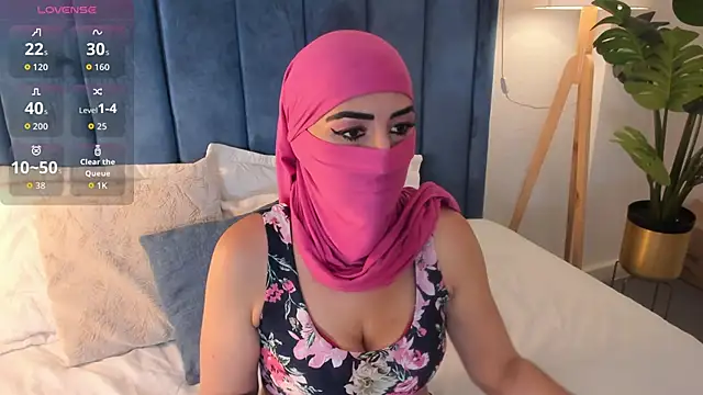 Snapshot of _jamiila chatting on 11, 4, 2026 jamiila online show from 11, 4, 2026