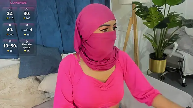 Snapshot of _jamiila chatting on 13, 4, 2026 jamiila online show from 13, 4, 2026