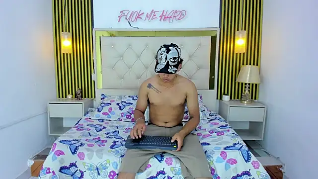 Snapshot of Axel_Monroe chatting on 28, 2, 2026 Axel Monroe online show from 28, 2, 2026