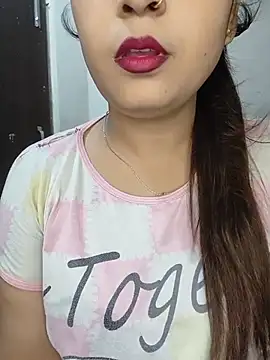 Shanaya-Hotty online show from 17, 7, 2026