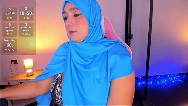 HijabiMilff online show from 12, 3, 2026