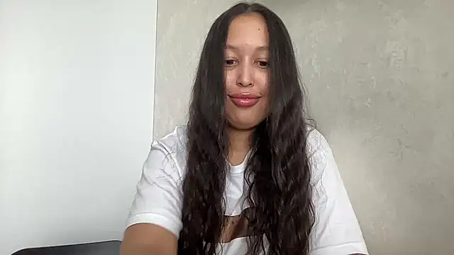 Snapshot of Dana_005 chatting on 25, 4, 2026 Dana 005 online show from 25, 4, 2026