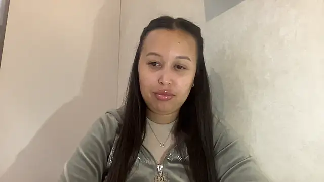 Snapshot of Dana_005 chatting on 5, 5, 2026 Dana 005 online show from 5, 5, 2026