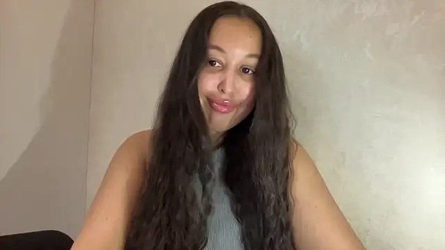 Snapshot of Dana_005 chatting on 7, 5, 2026 Dana 005 online show from 7, 5, 2026
