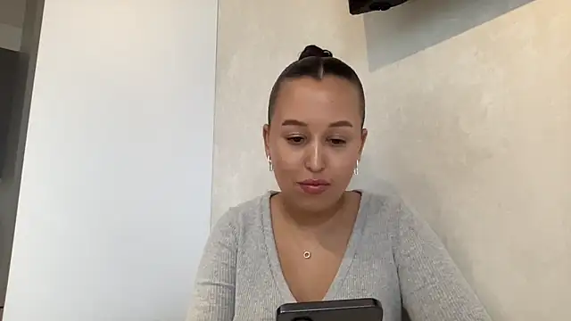 Snapshot of Dana_005 chatting on 10, 5, 2026 Dana 005 online show from 10, 5, 2026