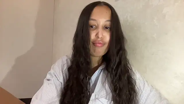 Snapshot of Dana_005 chatting on 23, 5, 2026 Dana 005 online show from 23, 5, 2026