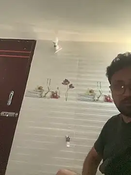 Snapshot of SteamyWave37 chatting on 21, 2, 2026 SteamyWave37 online show from 21, 2, 2026