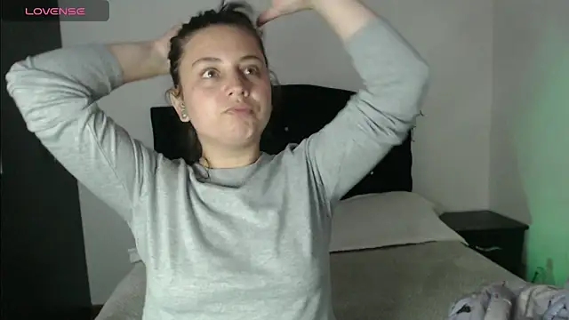 Ana  arms online show from 6, 4, 2026