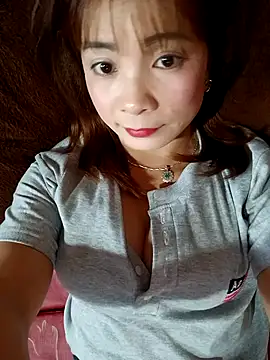 Snapshot of Him_MountainGirl26 chatting on 23, 2, 2026 Him MountainGirl26 online show from 23, 2, 2026