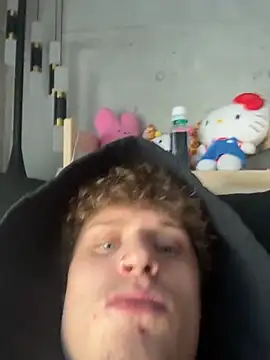 Snapshot of PAPITRVN chatting on 21, 2, 2026 PAPITRVN online show from 21, 2, 2026