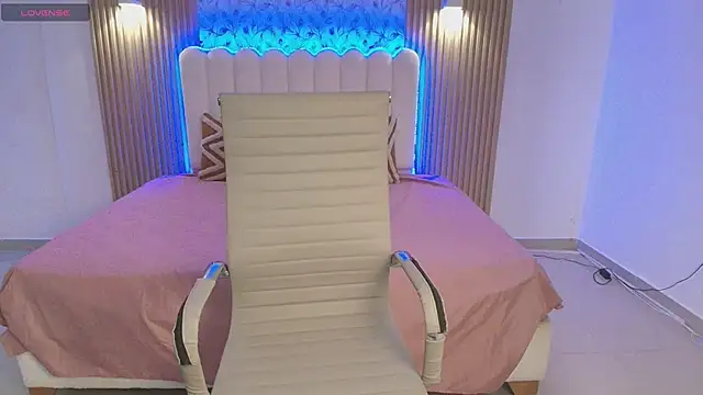 allyson nahid online show from 17, 4, 2026