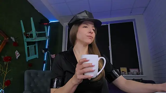 DianaAvis online show from 12, 4, 2026