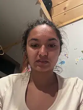 QueenNefertiti online show from 22, 2, 2026