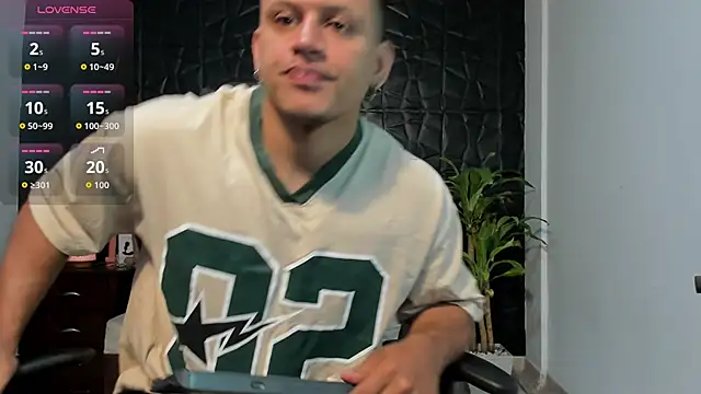 Alex towerss online show from 17, 3, 2026