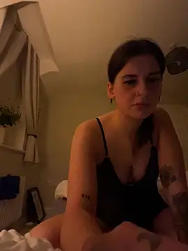 Alicemaexx online show from 11, 4, 2026