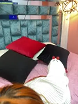 Snapshot of Elaaa_pink21 chatting on 24, 2, 2026 Elaaa pink21 online show from 24, 2, 2026