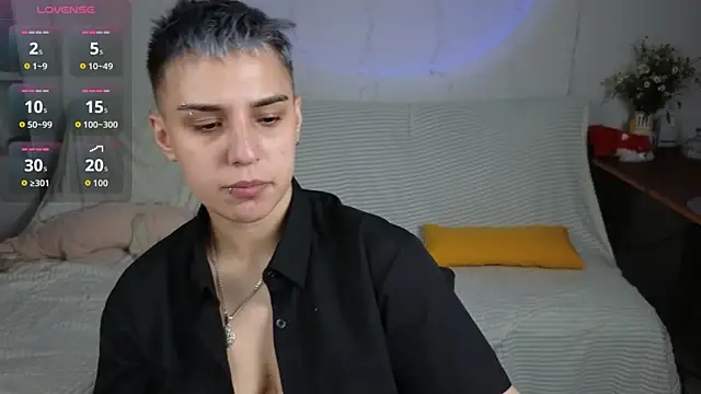 LuxuryLoverss online show from 14, 7, 2026