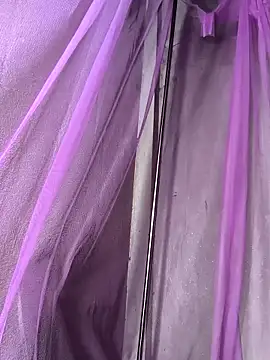 juicy-milu online show from 12, 3, 2026