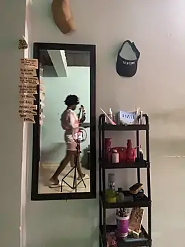 AnelimDagota  online show from 6, 4, 2026