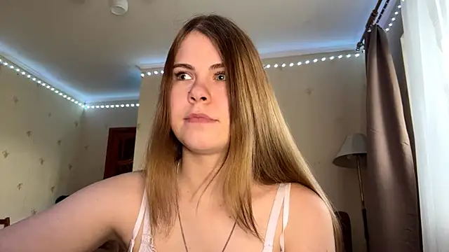 Amy Maev online show from 14, 4, 2026