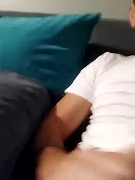 Andrew 742 online show from 10, 4, 2026