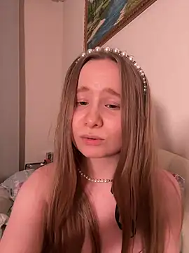 cutefoxieee online show from 2, 8, 2026