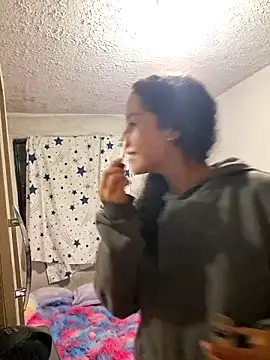 keylatiff online show from 12, 3, 2026