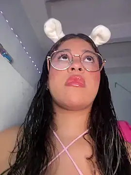 Snapshot of _RouseXLove chatting on 26, 2, 2026 RouseXLove online show from 26, 2, 2026