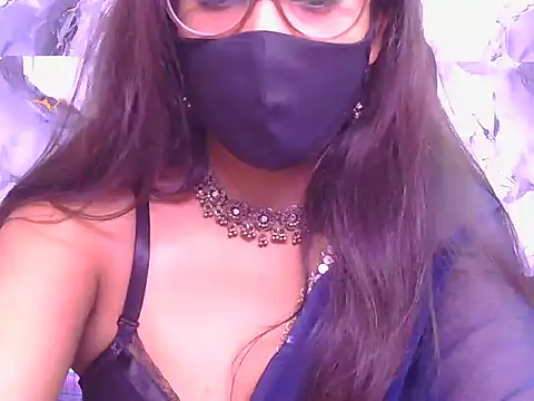 Snapshot of Aayesha-queen chatting on 3, 5, 2026 Aayesha-queen online show from 3, 5, 2026