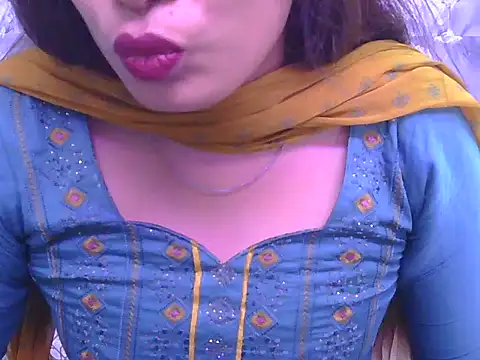 Snapshot of Aayesha-queen chatting on 29, 5, 2026 Aayesha-queen online show from 29, 5, 2026